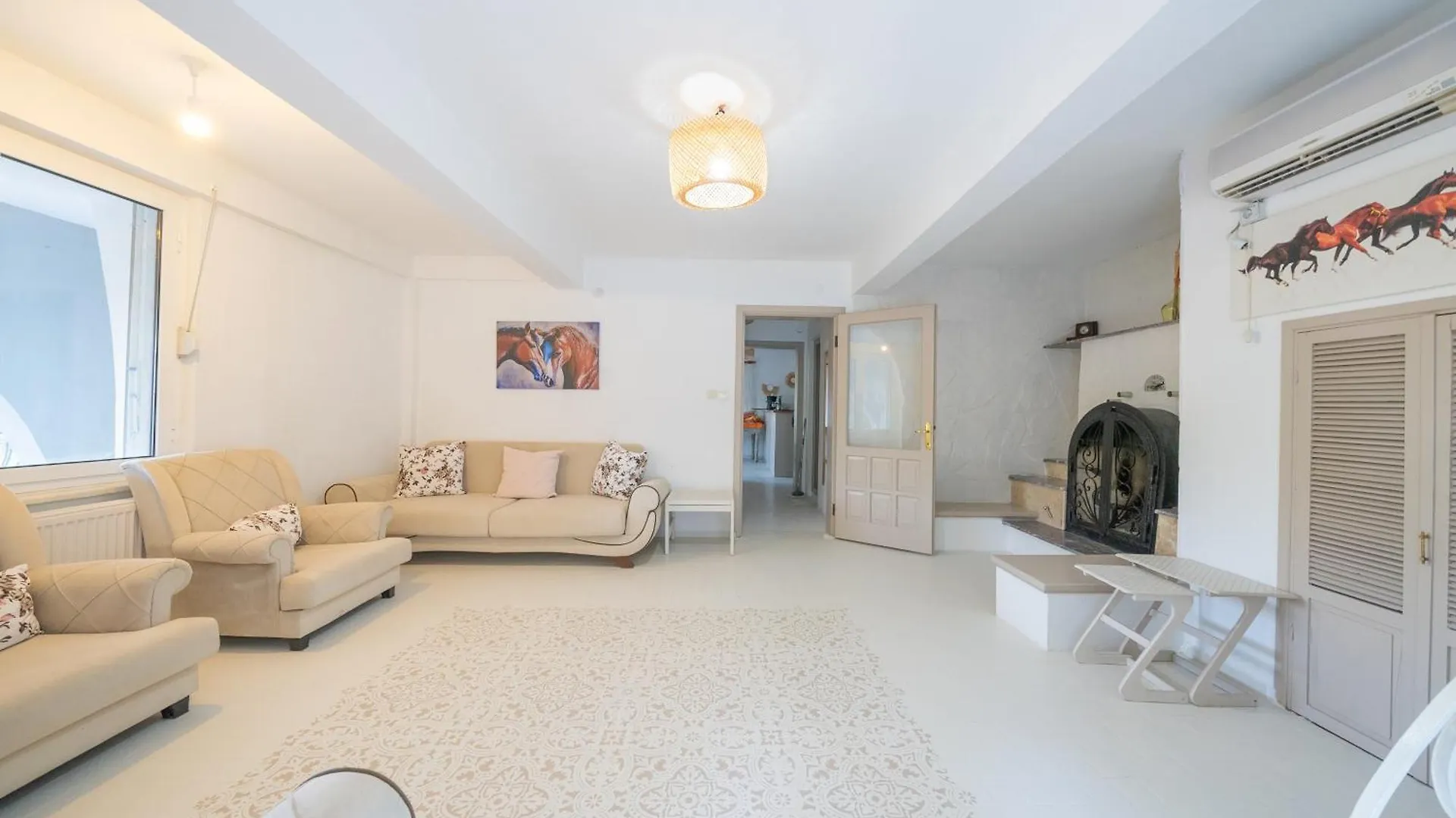 Villa Shato Turgut Daily Weekly Rentals Turgutkoy