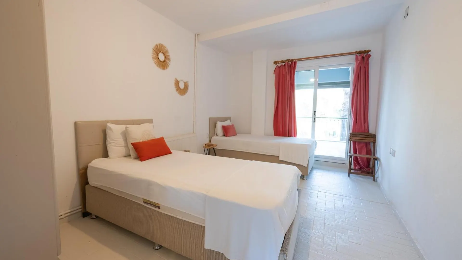 Apartment Villa Shato Turgut Daily Weekly Rentals Turgutkoy